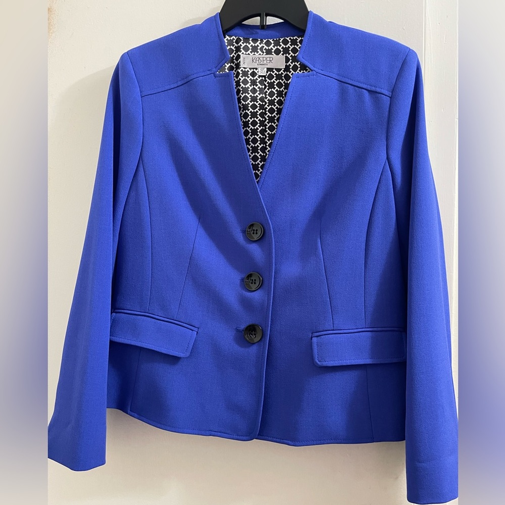 💙 Beautiful Iris Blue Kasper Blazer 10P Petite